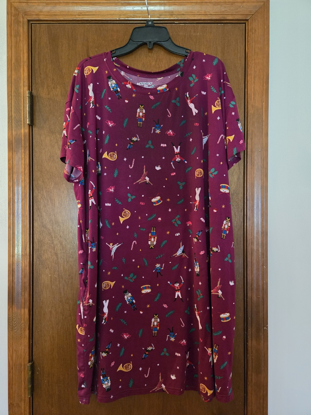 Joyspun Blackberry Nutcracker Ballet Sleep Shirt 2X/3X Pockets